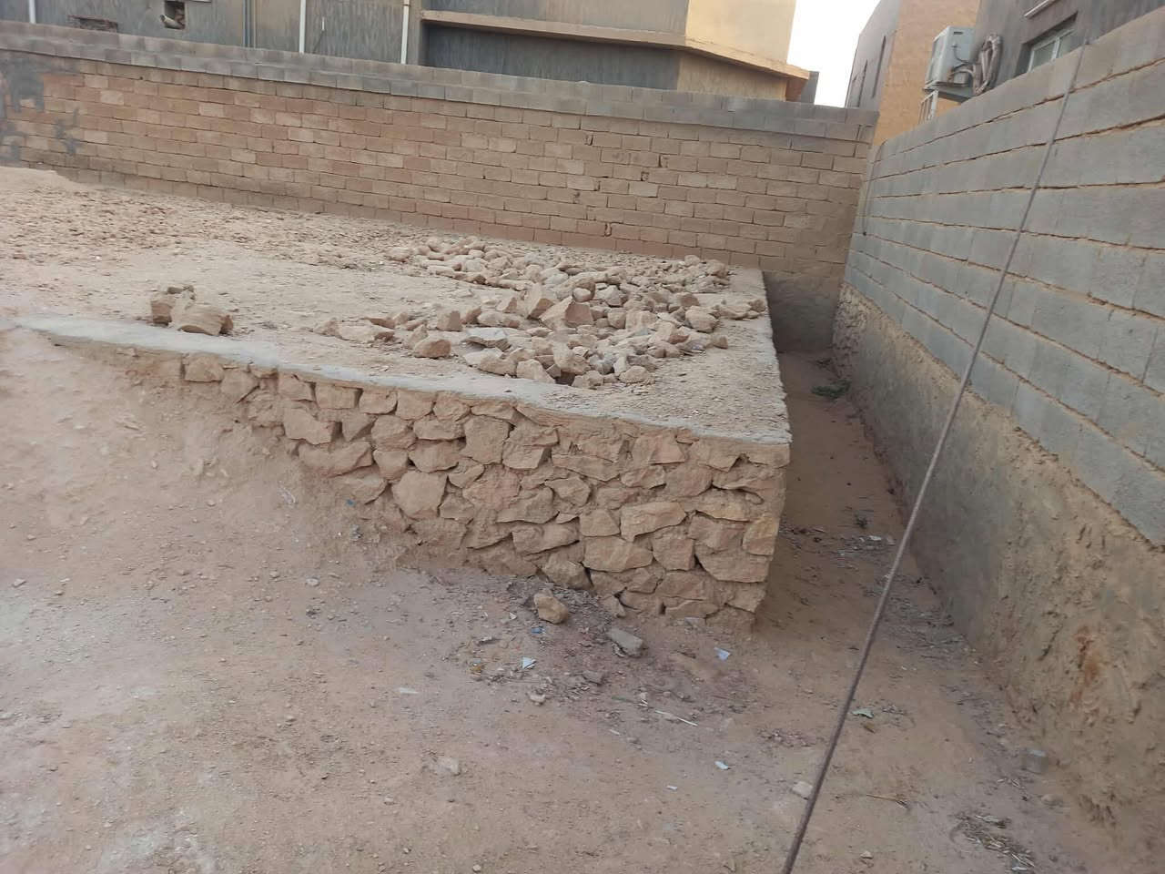 للبيع....
قطعة ارض ركن
مساحة 250 متر مجعبه
مكانها كلش حلو
طابو سند ملك صرف
العنوان// الحقلانية خلف بانزين خانة الحقلانية الفرع الثاني
للاستفسار: مراجعة المكتب او الاتصال على الارقام التاليه ...
***********
*********** واتساب
بأدارة  : ابو مريم
