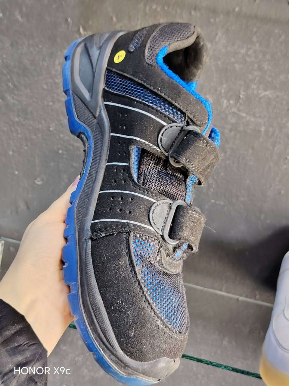 سيفتي باله قياس ٤٢ ألماني


**إذا كنت صاحب هذا الإعلان وتريد حذفه لأي سبب، رجاءا أرسل رسالة إلى الدعم الفني**