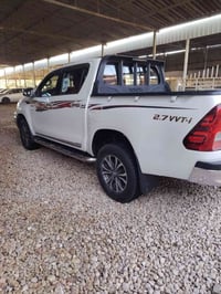 هايلكس • ٢٠١٦ • ٢٧٠ ألف كم