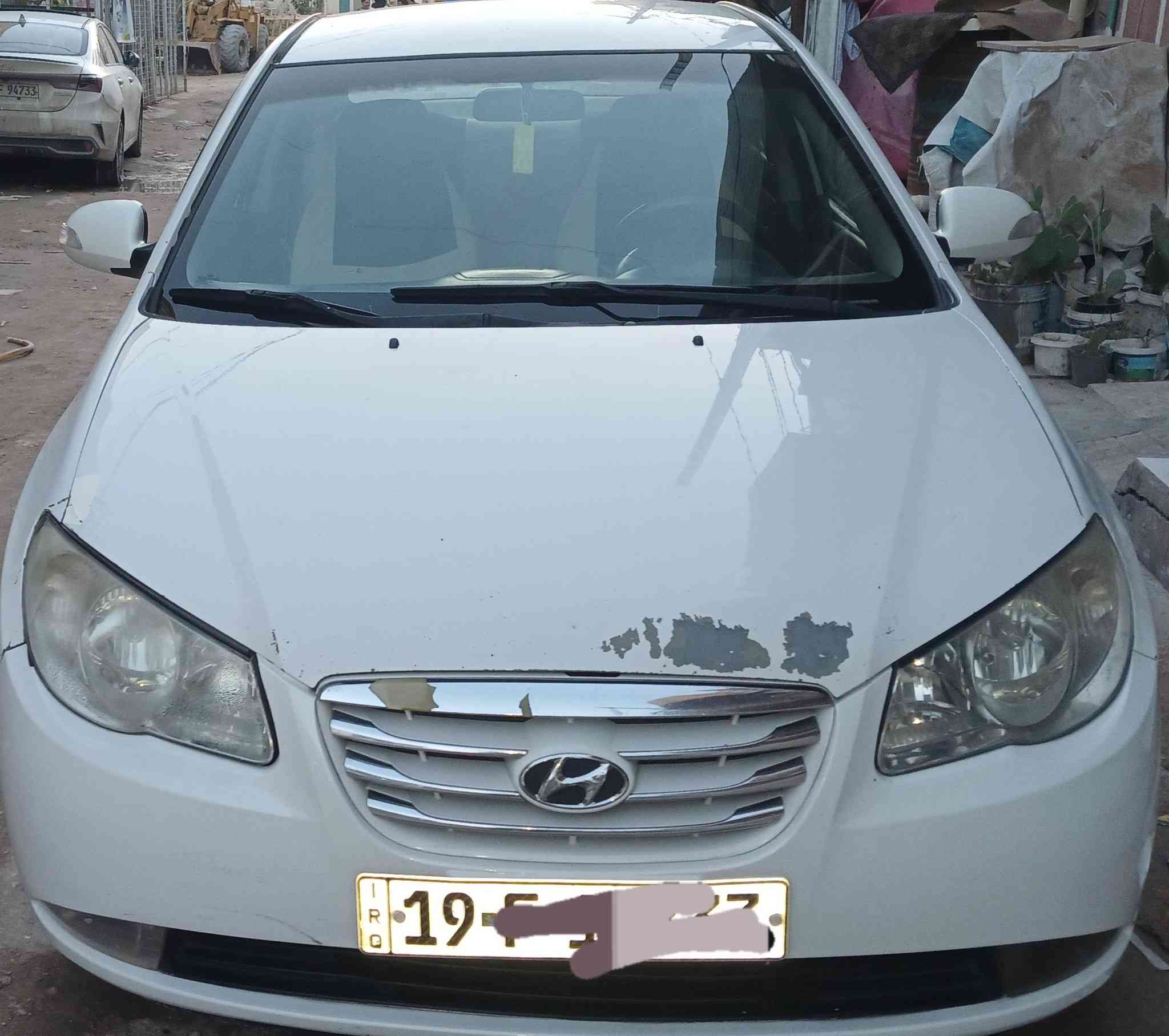 النترا ٢٠١١ رقم كربلاء 
جاملغ امامي صبغ والثاني بداية الجاملغ 
بيها بارد موضح بالصور 
السونار مرفق مع المنشور 
حدادية خلفية وامامية 
زوج تاير جديد 
شاشة كامرة 
سنوية 2027 
شرط عقد مروري 
المكان : كربلاء 
للاستفسار ***********
مراوس سيارة اقل حسب القناعة 
السعر ١١٠ مع المجال
