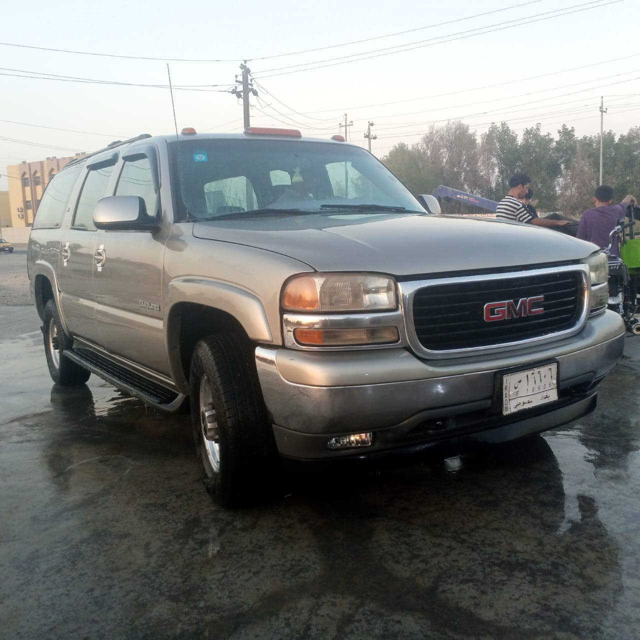 جمسي الفينيه موديل 2002 سياره جديده وكفاله من ضربه فقط مصبغه جماليه تبريد ثلج حداديه جديده  تخم تاير جديد لايت زنون وشاشه رقم بغداد مشروع وطني صولي صولي راعيه موجود يسوي وكال وتحويل عادي سنويه لحد 28 مكان سياره بصره مستعجل على للبيع ب135وبيه مجال شراي يتصل وبا خدمه موجود شريحه وا واتساب ***********
