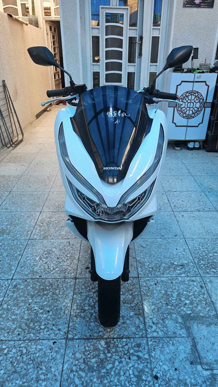 سلام عليكم / اللهم صل على محمد وال محمد 
bcx جيل الثالث 
وارد كوري 
ماشيه( 32 )
دراجه رمبه مكفوله كفاله عامه بحالة الوكالة مكفوله من الشخط 
بصمه 
تدفئه بل يدات 
سيبايه بلاديه 
العنوان / بغداد / الحسينية مال راشدية 
يوجد توصيل جميع المحافظات 
الشراي يتصل ويدلل 
***********
