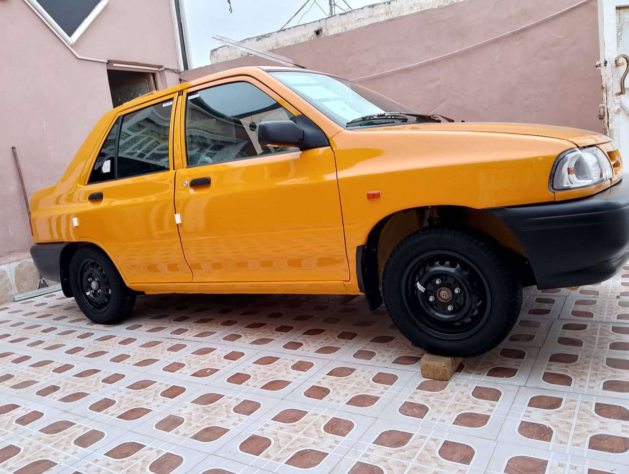 سلام عليكم سايبه للبيع موديل 2026 وضع شركه سياره  عامه السعر 86 بيها مجال بصيط   للستفسار ***********  مكان دوانيه
