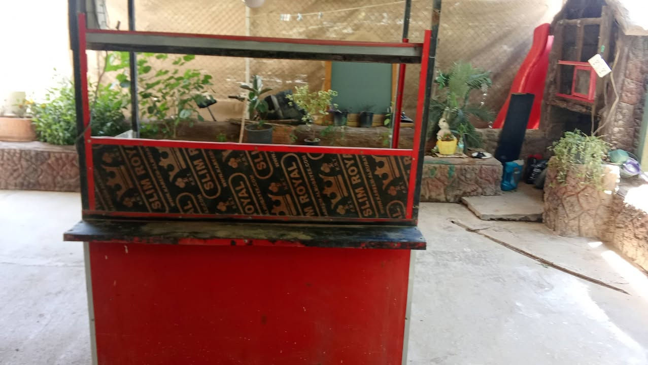 *********** عربانه جاهزه للعمل
عين غاز عدد2
سويج كهرباء عدد 2
ما ناقصه اي شي 
سعر 80 
مكان بعقوبة الرحمة
