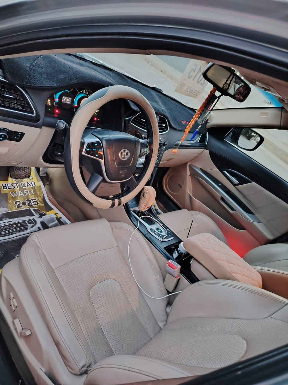 سەرەتا سلام علیکم باشن برایان 
Bice 520t
 ١ پارچەی هەیە کەمێک ژۆرێی گرتوە بەلام ئێرباگی نەتەقیوە
سەیارەکە مواسەفات کوشن کارەبا ئاوێنە هیتەر و کارەبا ٤ جامی ئۆتۆ بەسمە دەرکە بەسمە تەبرید مەرکەزی ١١ سەمەحە ١٤٠٠٠٠ رۆیشتوە ٢٠١٥ 
***********
72 مەجال أربيل, العراق
