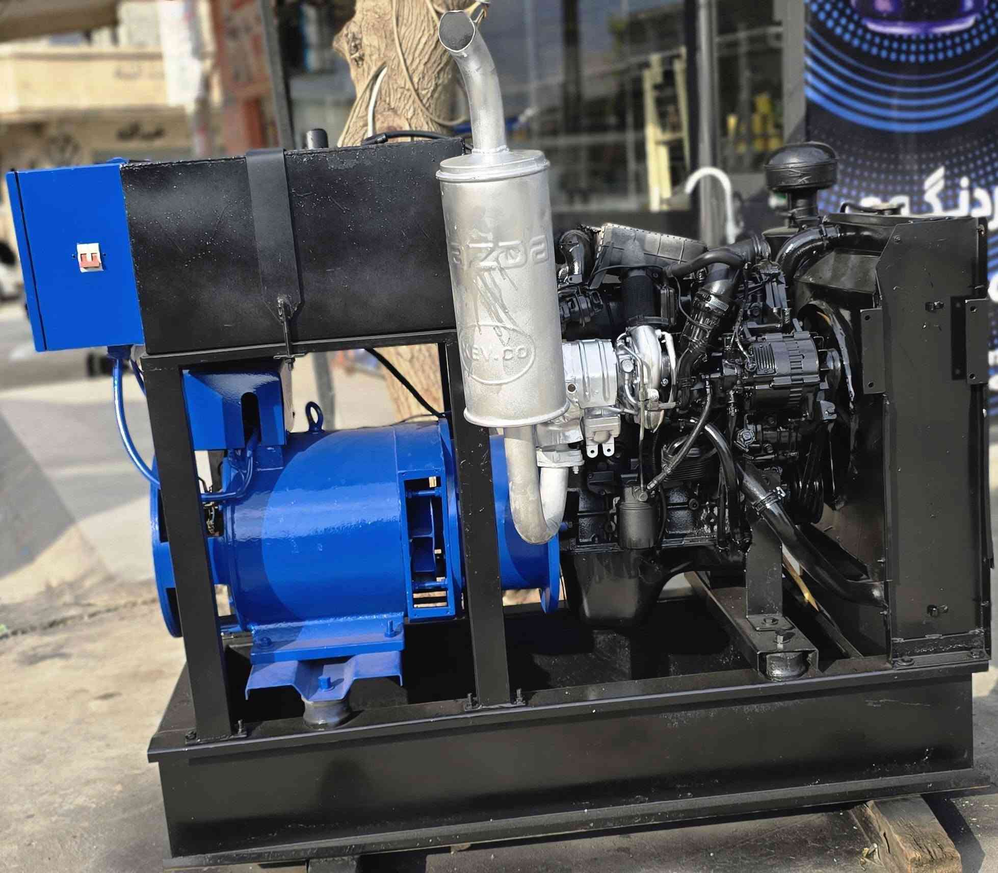 مۆلیدەی کارەبا بۆفرۆشتن                   مەکینە مازدا   گاز   4پستن        تەولید 63 ئەمپێر سینگڵ    14 kv     ***********  شوێن ڕانیە
