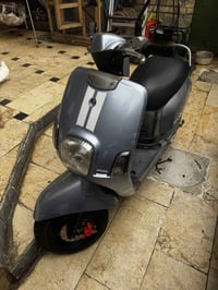 للبيع بوليس كابريتر دراجه رمبه مكفوله من كلشي ماعوزه برغي  مكاني بغداد...