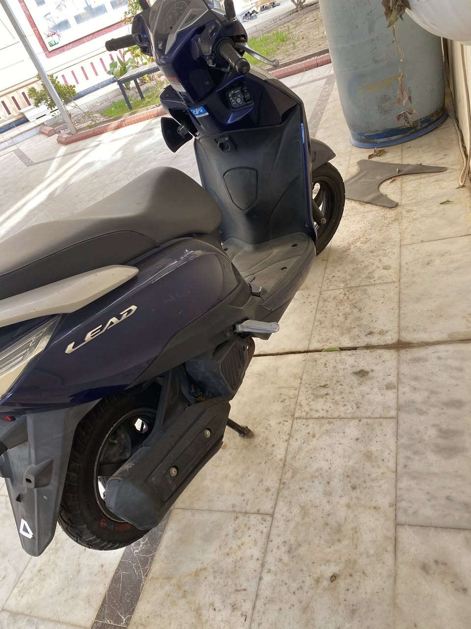 ليدي 2022 لون ازرق بحري
سعه المحرك 125 بي سي اكس
‏ ENANCED SMART POWER 
ناقل حركة أتوماتيكي 
نظام حقن وقود PGM-FI نوزل 
نظام تبريد بالراديتر 
ويلكاب اسود طافي
حساس ازدحام 
تحتوي عل مريات(Tmmp)
نوع الإضاءة لد بالكامل 
نضافه 100٪؜ 
السعر ١٢/٥وبيه مجال 
الرقم ***********
