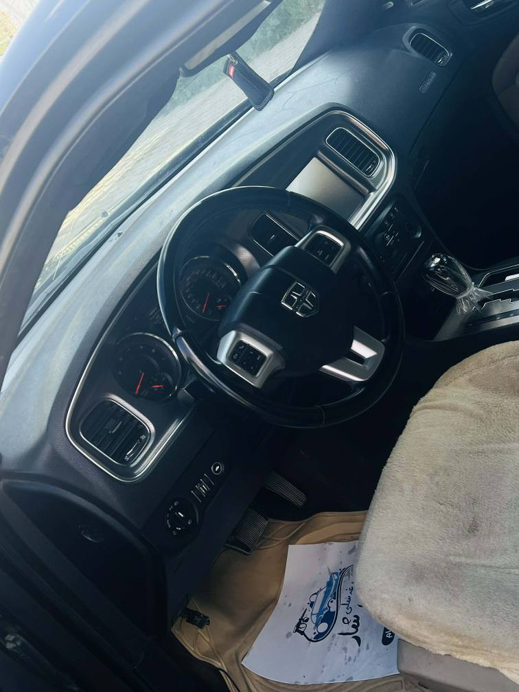 دوج جالجةر ليزةري دوبةية  مةكينة هيمي رةشي قةتران ناو زةرد  كامل مةسروف كراوة بو هيج مةگةري  ٤تايةي لوكي لةزيرة ويلي ٢٠٢٢ي ليزةرة رون مةكينةو هايدروليكي تازة گوراوة
تةبريد ساردو گةرم گيروومةكينةي بةشةرتي ٣٠٠٠ فيتةر سةيارةكةتازة ماوةتو متلي دوستة
نرخي ٦٦ مةجال  گورينةوةش كةم لةسةر دل گرتن
شوين كةلار *********** كالار, السليمانية
