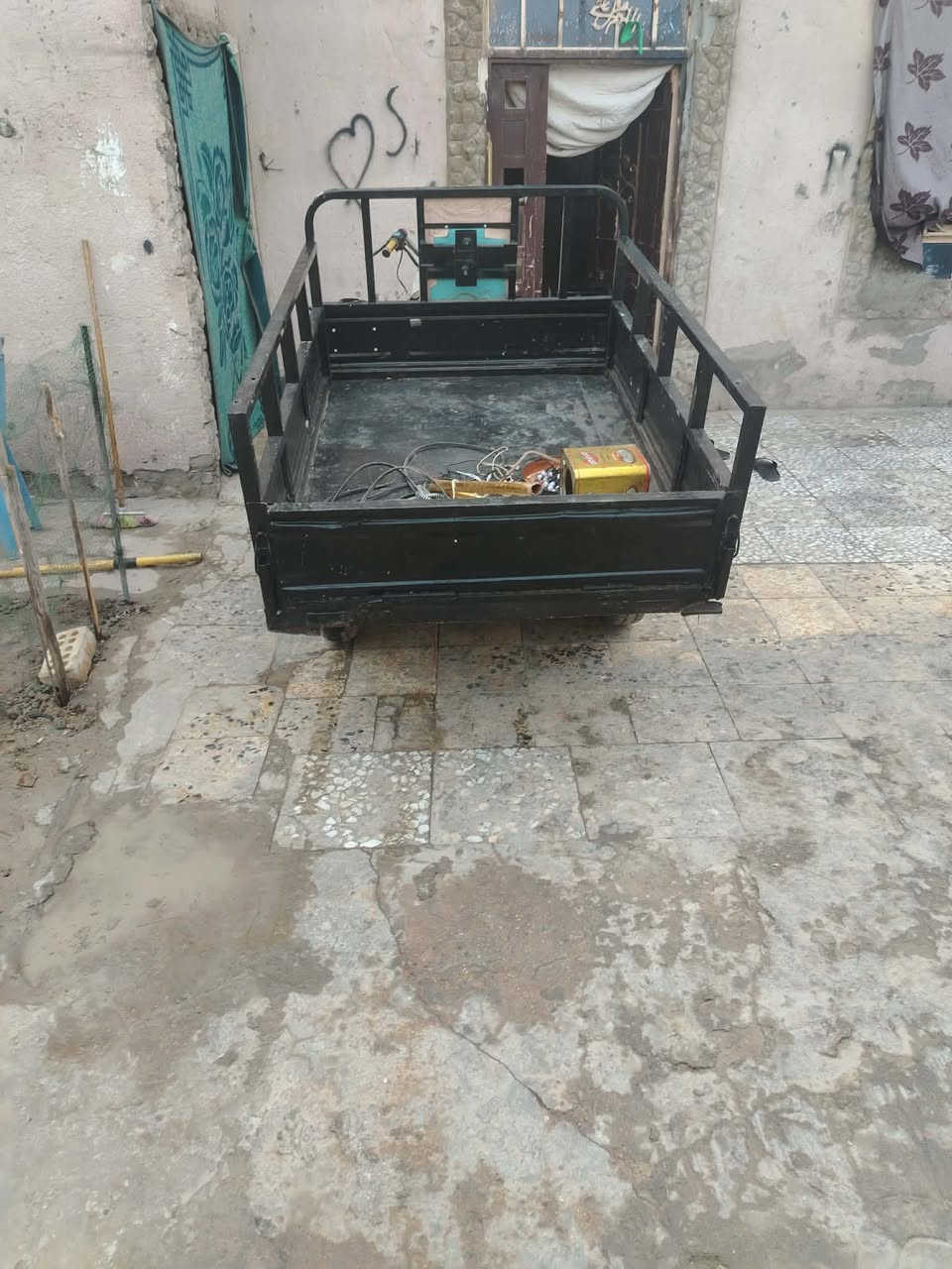 السلام عليكم ستوته ام تي ار كلك للبيع كفاله عامه محرك موديل 21 ستوته مصبوغه شاص وبدي السعر 500 بها مجال حق الجيه الشراي ينتصر***********
