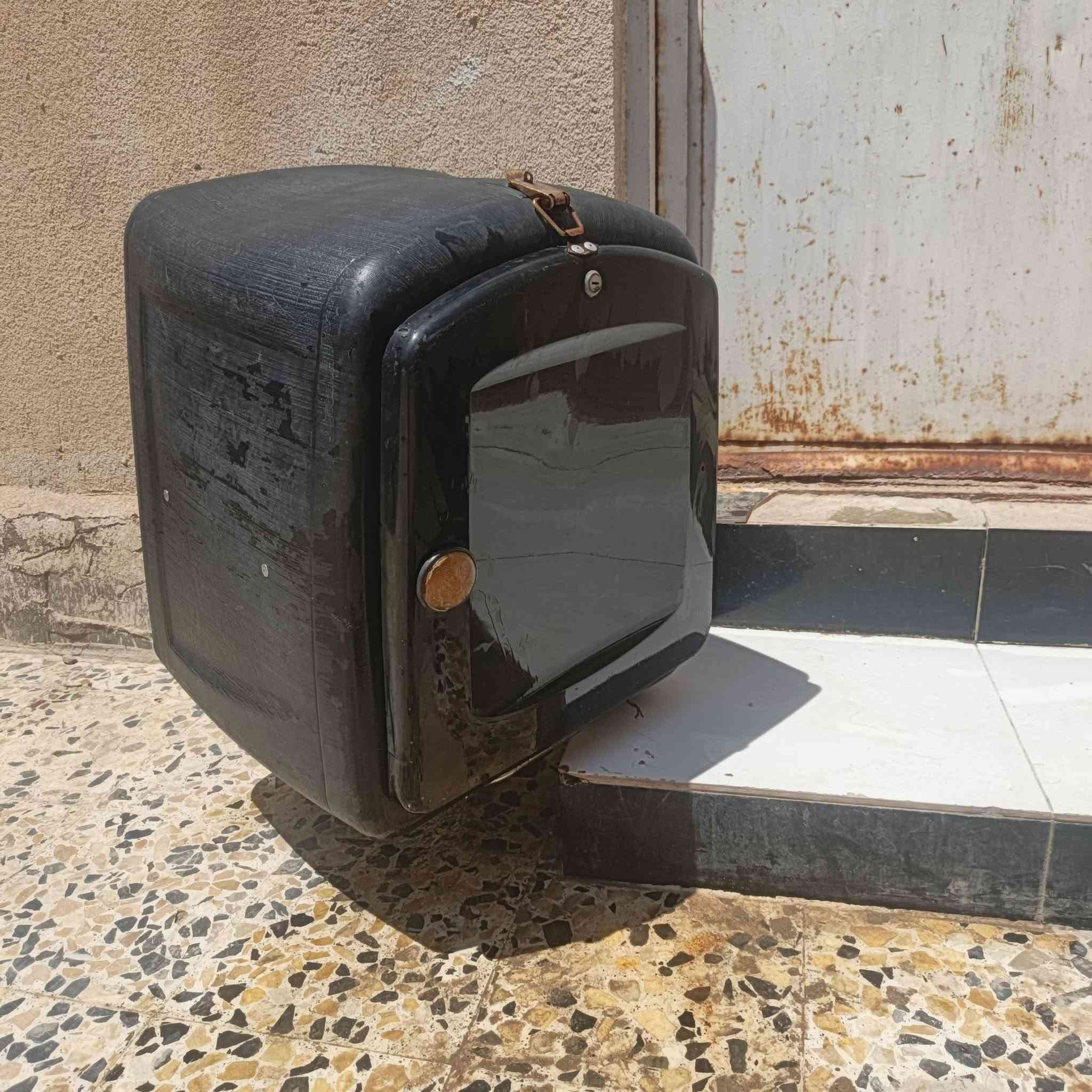 سلام عليكم صندوك دلفري مكاني بصره جزيره***********
