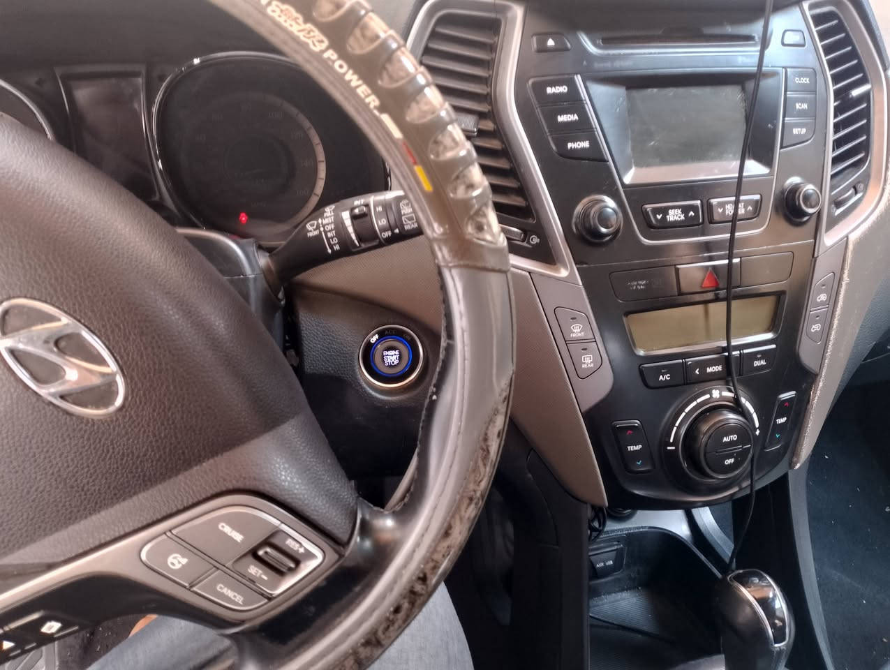 سنتافيا موديل 2013
فول عده فتحه مكينه 4 جي تياي 5راكب رقم بغداد بسمي 
مكانه بغداد حي جميله 130سعره ***********
أمريكا جاملغ وبنيد حادث صار بيه جراد ونصبغت 4قطع سياره خير من الله تبريد جاهز مكينه جاهزه صدره 80$ 
آسف عله الطاله
