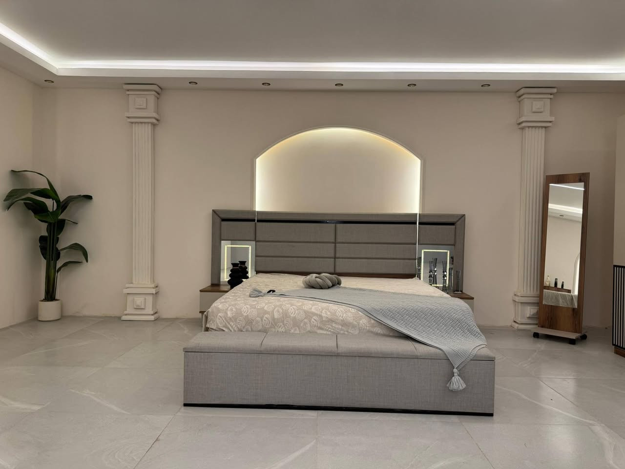 اهلاً وسهلاً بكم زبائننا ✨
تقدم لكم مجموعه الزيادي للااثاث التركي

* تم وصول موديل سالي المودرن *

🔹10 قطع 
             
🔹كنتور ملحق 3 متر

🔹ضهر بلوك

🔹 برغي وچوي حديد
  
🔹سرير  مخزن

🔹 شغل درجه اولى

⚠️ ملاحظة: البيع بالنقد فقط 🚫

📲 راسلنا الأن وأحصل على كافة التفاصيل - او شرفنا بالزيارة 📍 العنوان نجف جامعه وفاء
الاستفسار مراسله الصفحه او تصال📞
***********
