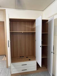 كاونتر • ماليزي • للبيع