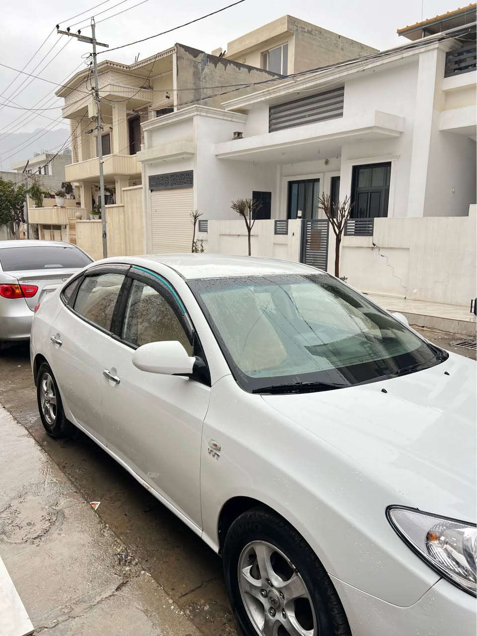 ئاڤانتی مۆدیل٢٠٠٩✅
سەیارەکە ئی ماڵێمە و هی مەعرەزان نیە 
کامل مەسرەفم کردوە و قەپات مواسەفاتە
بەس سلاید نیە
تەبرید سارد و گەرم 
کوشن جڵد 
کوشن هیتەر و تەبرید لەمس
ئاوێنەشەفت 
جام کارەبای 
سەیارەکە بەس لێ خوڕنی دەوێت 
کامل مەسرەفم کردوە 
خایسی نیە 
گێڕ و مەکینەی بە شەرتی ١٠ وەستا 
شەپۆل و قەپو قۆپی نیە 
بل پاکەت📦
شوێن رانیە 
*********** 
ڤایبەر و وەتسئەپ السليمانية, العراق
