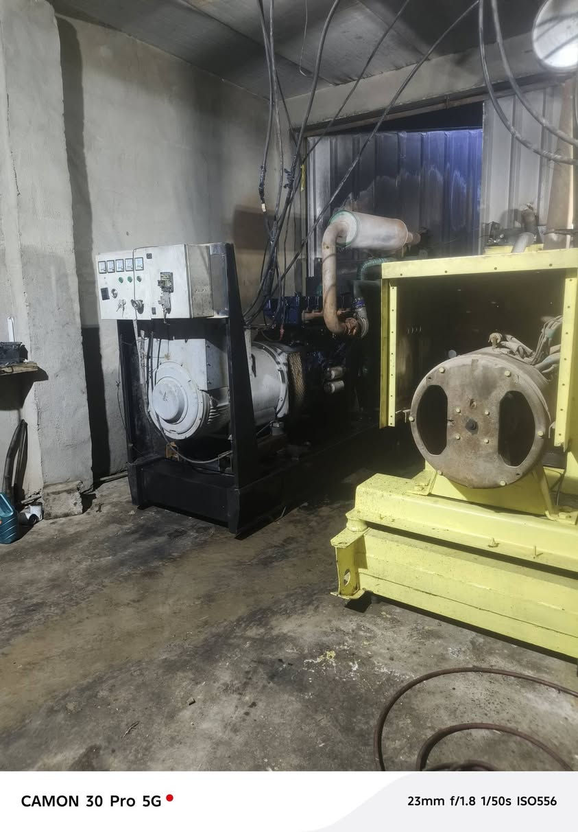 سلام عليكم مولد للبيع منطقة العادليه مجاور حي بدر الحمل 900/ كيفي 120 الاستفسار عله هاذه الرقم ***********/***********
