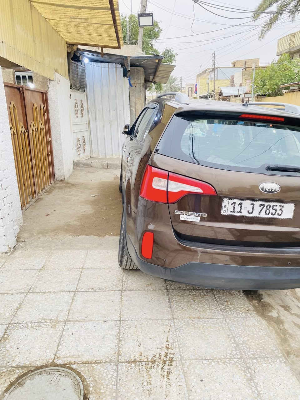 كيا سورنتو   2014  سياره 7راكب
محرك 3500/6
مقاعد جلد  
تبريد 3قطع
محرك كير خير من الله بلادي 
سياره وارد خليجي مكفوله كفاله عامه ماعده صفحه يمنه جراد قليل سونار موجود  
شاشه 
كأمره  
حساس امامي خلفي 
سياره صدر جديد 
تواير جدد 
سياره جاهزه من كلشي مال بيت
سياره ماشاءالله احلى من الصوره 
رقم بغداد انكليزي. تحويل ثاني يوم
“بغداد الدوره السعر ع تصال 
 هاتف ..***********
