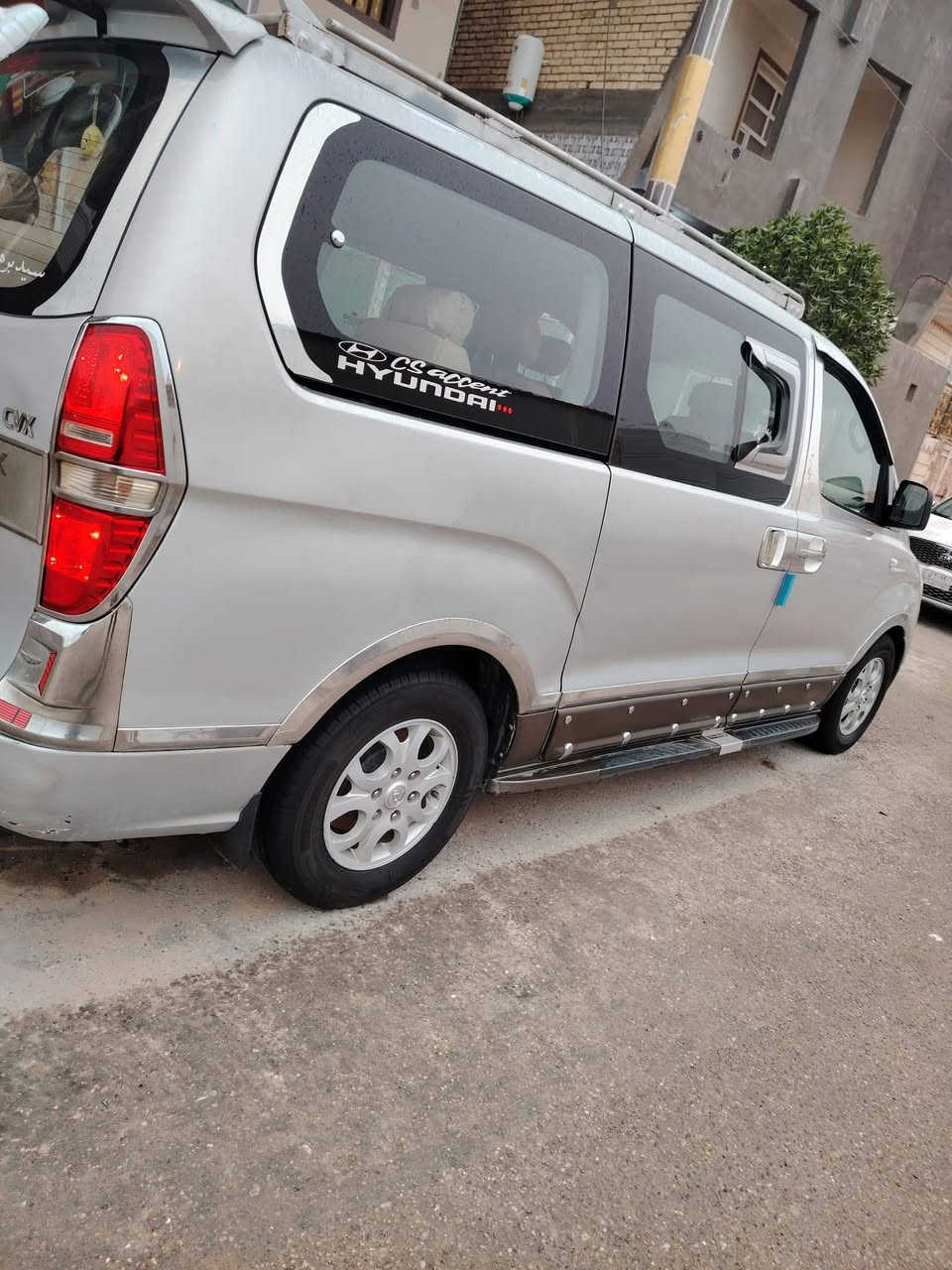 للبيع
اللهم صلى ع محمد وال محمد🤍❤️💙

ستاركس 2009 مسكر گير أوتو  بيه خياسات كلش قليله مكينه مكفوله ع لشرط جوه أيدي مامتعبه 24 ساعه أيدي بيهه ونضيفه قبل شهر شديتلهه تخم تايرات جديد 

♈للمعلومه/ الجنطه الي بلصوره المخيسه مبدله جدامك الفيديو للتوضيح راح تشوف الجنطه الجديده

 جدامك شوفه ودخلي خاص وتشلع عيوني ماعجبتك السياره اعبر المنشور بعد روحي ❤️          ***********
