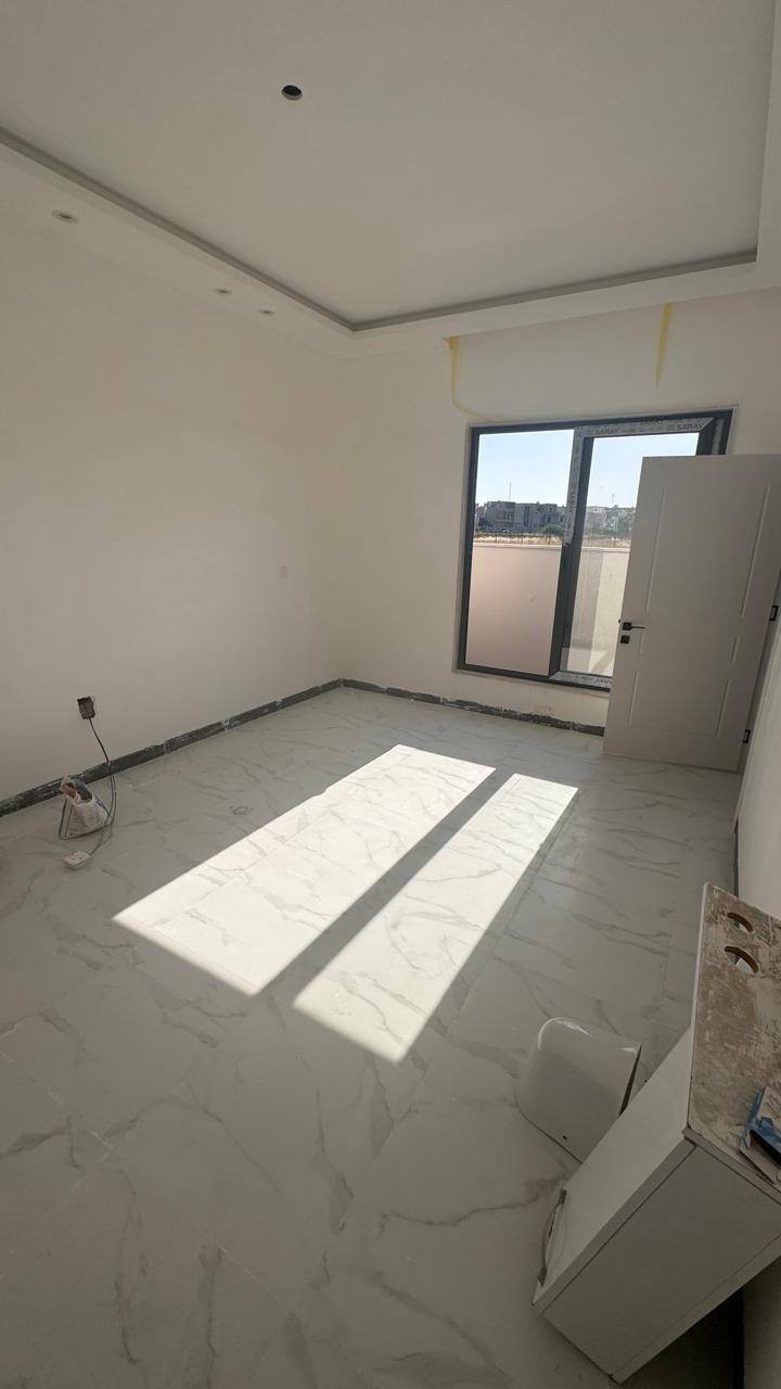 عروض مكتب ركن المواسم للعقار    والمقاولات 🏢 .

 🏠دارللبيع للبيع جمعية ام الربيعين حي الفلاح الثانيه 
مقاطعه 11

طابقين فول مواصفات وكما موضح في الصور

🗺️مساحة الارض 100 متر 
10 في 10 مربع

اربع غرف نوم 

السعر 125 مليون بي مجال

للاستفسار عن السعر وباقي التفاصيل اكثر الاتصال على الأرقام 
      التاليه او مراجعة المكتب في حي الفلاح الثانيه:

***********
***********

اضغط على زر المتابعه ليصلك كل ما هو جديد من عروضنا 👍 .

 عنوان المكتب الموصل/ حي الفلاح الثانيه  مدخل بانزخانة المنهل قرب مدرسة الدار البيضاء

 نستقبل كافة عروضكم التجاريه والسكنيه والزراعيه والجمعيات .
