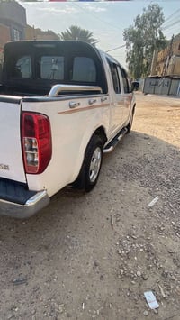 اخوان نيفاره البيع 2011سياره نضيفه رقم الإنكليزي تحويل ثاني يوم عوزه ب...