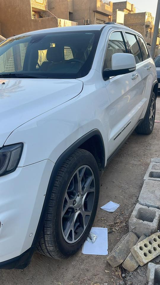1-جيب لمتد رقم بغداد
2- حجم المحرك: 3600
3- فور ويل 4/4 ماوس
4- دبل سلايد بانوراما
5- تشغيل عن بعد
6- شفطات ستين
7- جنطه كهربائي شفط
8- دبل كروز خلفي
9- حساسات امامية + خلفية
10- بصمة تشغيل بصمة ابواب
11- سستم صوت 12 سماعة
12- دمامي خلفي بالصندوق
13- قطعتين تبريد ثلج
14- كشن خزن ميموري 3 وضعيات
15- مقاعد جلد اصلية بيجي كهرباء (تدفئة + تبريد)
16- كشن خلفية تدفئة
17- تدفئة للستيرن
18- سي دي بالبكمجة مع ريموت تحكم بالشاشة
19- مراي شفط
20- مراي قلاب ويه الـ R
21- نظام خرائط (نظام ملاحة)
2- كامرة خلفية دوارة اصلية
23- استيرن كهرباء + تدفئة
24- فول تحكم استيرن (جهتين امامي + جهتين خلفي)
25- ليت عدسة زينون يصعد وينزل ويه الستيرن
26- كشفات زنون
27- زراكات لايت
كلوب طوارئ بالجنطة
كتلوكات الشركة
جنطة الطوارئ + مثلث شركة 
السعر 260$ الاتصال على رقم واتساب او عادي ***********
