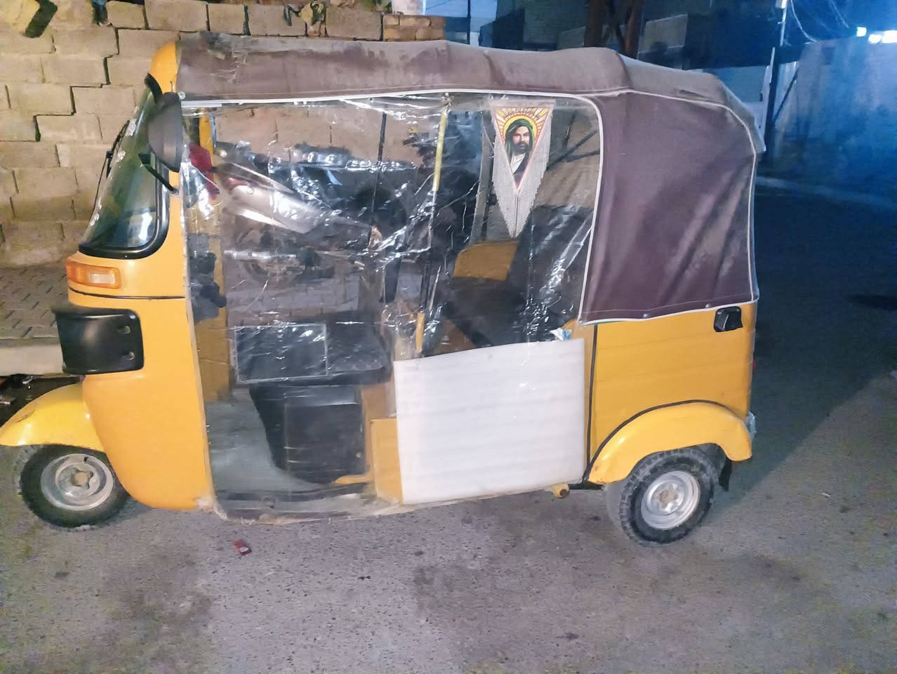 السلام عليكم تكتك 19شهر 7 اوراق اصولي شرط الترقيم تكتك حلوة السعر 3800
***********
