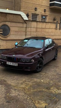 بي إم دبليو 5 • جنوط • نزل