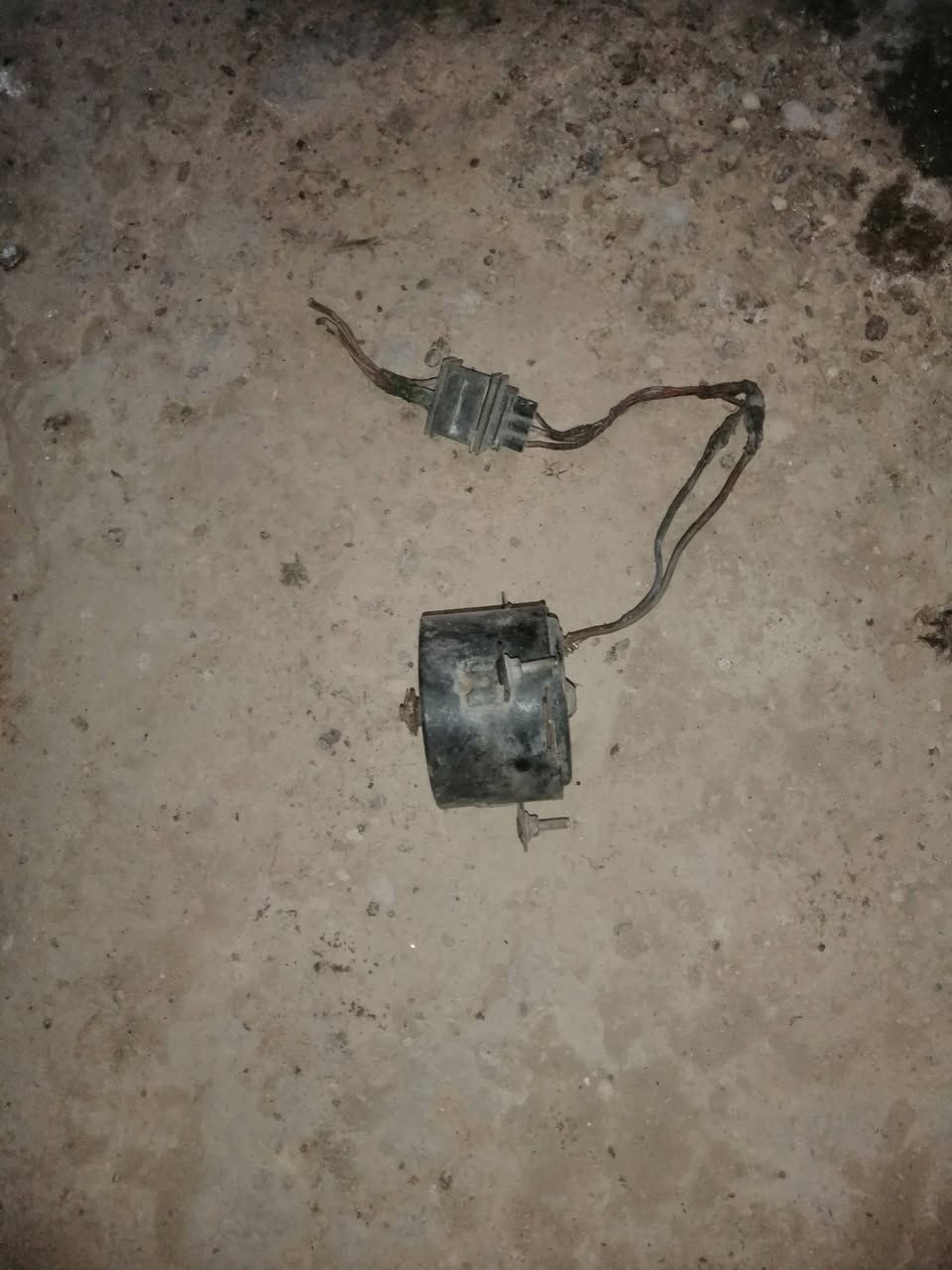 سلام عليكم كباتن حياكم الله
غراض جنبي h 1
للأستفسار. ***********
العنوان بغداد.
رجاءآ الموشراي لايتعبنه بالكلام
