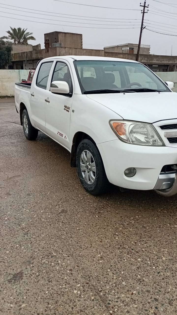 السلام عليكم ورحمة الله وبركاته 
*** تويوتا..هايلوكس.  ٢٠٠٨ ***
* شركه السيد نهرو وسيد محمد *
السيارة : شاصي X19 
رقم : أربيل 22 
السياره: رقم هزه سنوية جديد 
#ملاحظة: السياره محرك ما مفتوح بدون صوت راجس 
المواصفات: 
صاج اصلي 
بطل _ اي بي اس 
كشن جك 
دبل فيت بام 
#السعر : ١٦٨ $ بيها مجال 
#العنوان: الموصل _ الحمدانية. 
#الاتصال: *********** _ ***********
