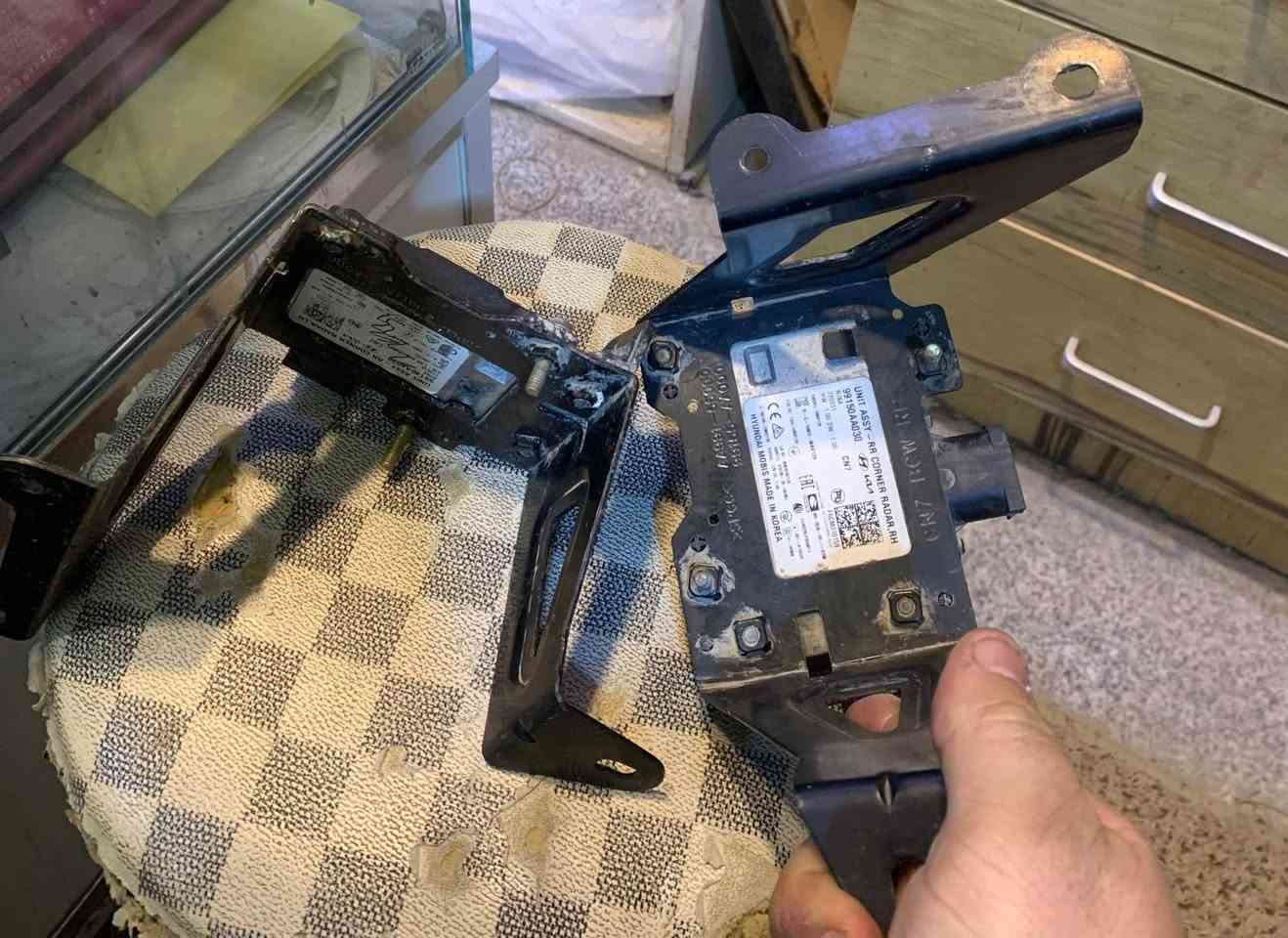 رادارات النترا للجهتين من موديل 2020 الى 2025 للبيع شغاله ونظيفة
مكاني بغداد 
للاتصال على *********** بغداد, العراق
