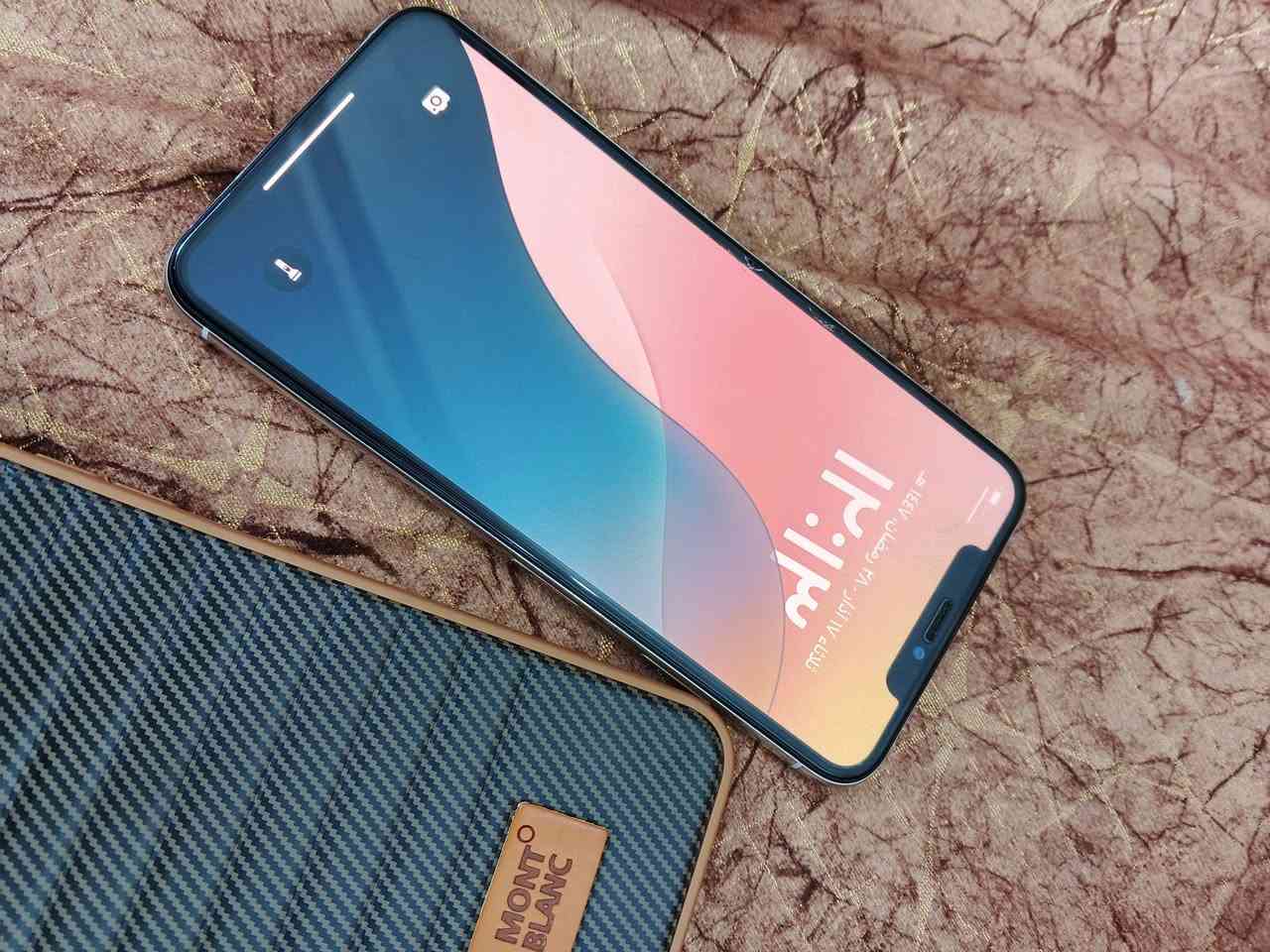 سلام عليكم ايفون اكس اس ماكس نضيف جدا مبدل بطاريه فقط الجهاز مثل ما هوه بالصور سعره 170 مكاني بغداد شارع حيفا *********** ملاحضه من تجي افحص لان اني مو كلش اعرف بالاجهزه
