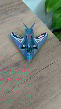 طائرة شبح • نموذج أصلي • حديد