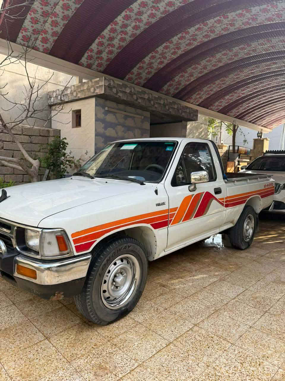 السلام عليكم 
بيكم للبيع موديل 1993 نينوى نظافة فول خير من الله المحرك والكير شرط لانفخ ولاصرف والسيارة مرتبة ومامتعوبة 
ربع متصرف عليها جاهزة من كل النواحي السعر 90$ شرط الوكالة والتحويل واني صاحبها الشرعي
#غيــــــــــــر_متواجــــــــــــــــد_عالخـــــــــــــــاص
التواصل  عبر الارقام التالية
***********    👉
***********    👉
#مكلـــــــف_بالنشـــــــــر
