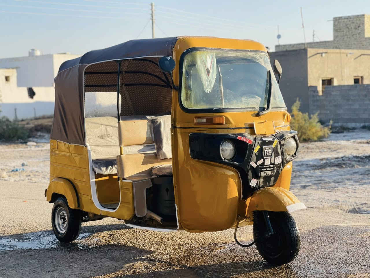 لبيع اوراق تكتك 2019وكيلهًًً بلعماره  بيه راشات بلغد ولباقي مكفول تكتك جاهزه مكاني الميمونه سعرها 4600وبيه مجال قليل ***********شراي يتصل مكلف بنشر
