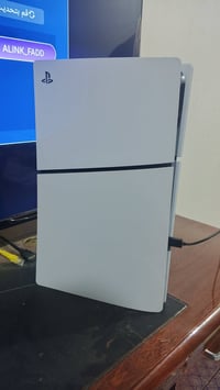 بلاي ستيشن 5 • نظيف • بدون منفذ أقراص