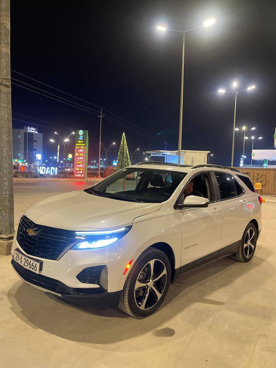 السلام عليكم كوينس فول مواصفات موديل ٢٠٢٣
مواصفات 

فتحه سقف 

حساس أمامي خلفي 

فور ويل

ويل ١٩

كامره دواره

لون ابيض صدفي

بصمه تشغيل

تشغيل عن بعد

توقف ذاتي 

إطفاء ذاتي

رادار 

جنطه شفط

كشن كهرباء

كش تدفئه سونار موجود داخل المنشور

ماشيه ٣٤كم وقابل للزياده 

رقم مميز 

شرط التحويل سياره باسمي 

السعر ١٨٨$ بيه مجال 

العنوان 

كوت مركز مدينه 

رقم الهاتف 

*********** إتصال او واتساب محمد ابو حيدر
