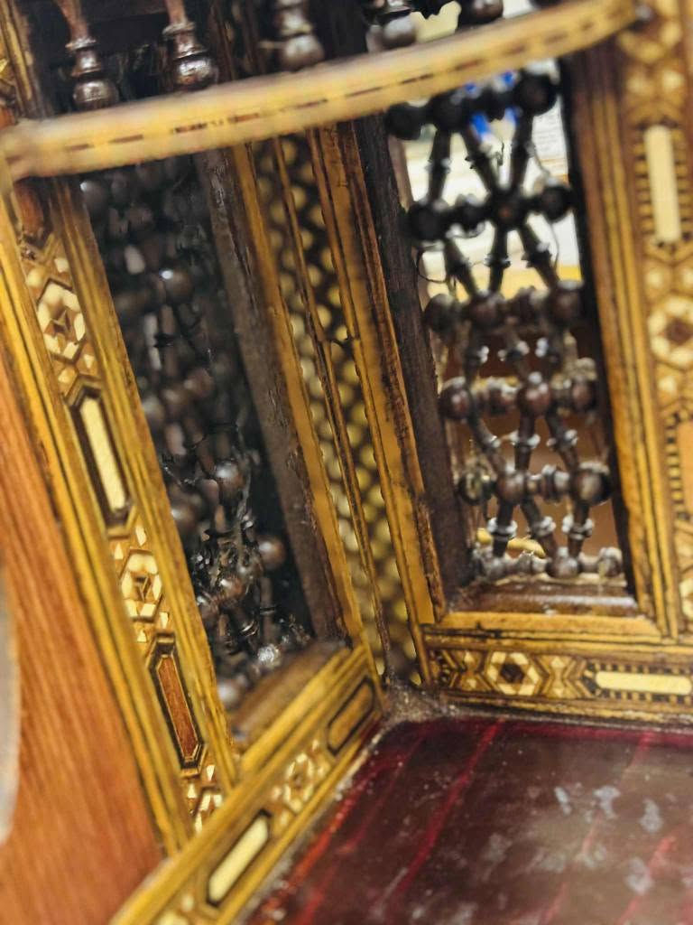 بسم الله الرحمن الرحيم 

لعشاق الارببيسك العتيق 
عدد ٢ رف من الاربيسك ومطعم بالعاج بند مميز جدا 

المقاس ٥٧ سم السادس من اكتوبر, الجيزة


**إذا كنت صاحب هذا الإعلان وتريد حذفه لأي سبب، رجاءا أرسل رسالة إلى الدعم الفني**