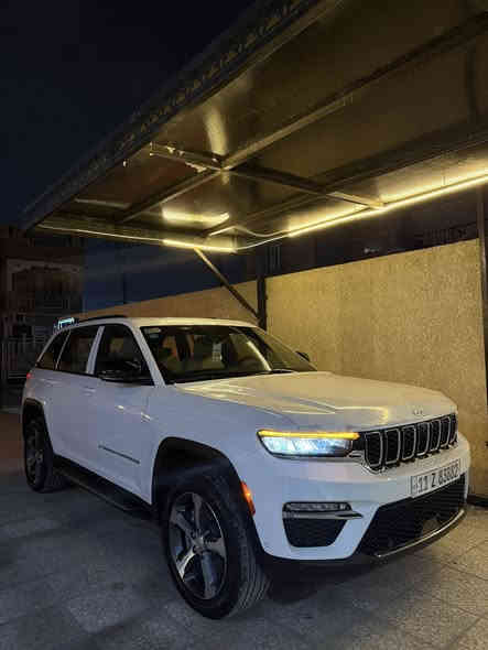 جيب لمتد بلاص 2024 مكفوله كفاله عامه وكاله هارلم ضمان ماشيه الفين كيلو زيرو بعدها السياره فول مواصفات السياره السعر 460 العنوان بغداد الرقم ***********
