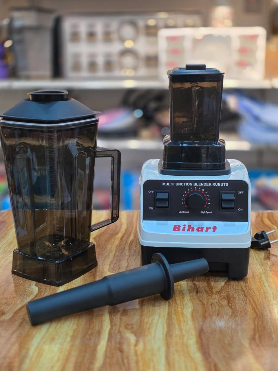 خلاط +طاحونه 
السعر 25

🟣يوجد توصيل لكل محافضات العراق
💚للحجز والاستفسار مراسلتنا على الخاص


**إذا كنت صاحب هذا الإعلان وتريد حذفه لأي سبب، رجاءا أرسل رسالة إلى الدعم الفني**