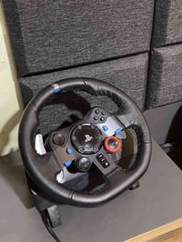 ستيرن لوجتك g29  كامل مع الملحقات وما بيه اي خلل ولا اي مشكله وجهاز نظ...