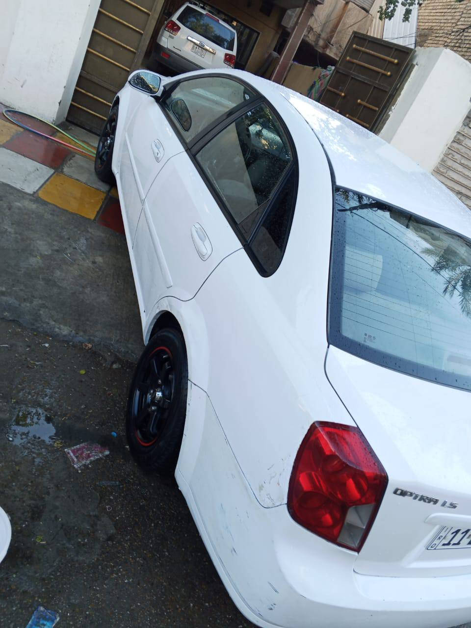 السلام عليكم اوبترا موديل 2012 للبيع سياره حلوه رقم بغداد انكليزي مكينه كير صدر مكفولات تبريد ويه سويج ويل كب تخم تاير جديد مكفوله من لضربه وتبديل مكاني بغداد جميله لسعر (77) استفسار اتصل ع رقم ***********
