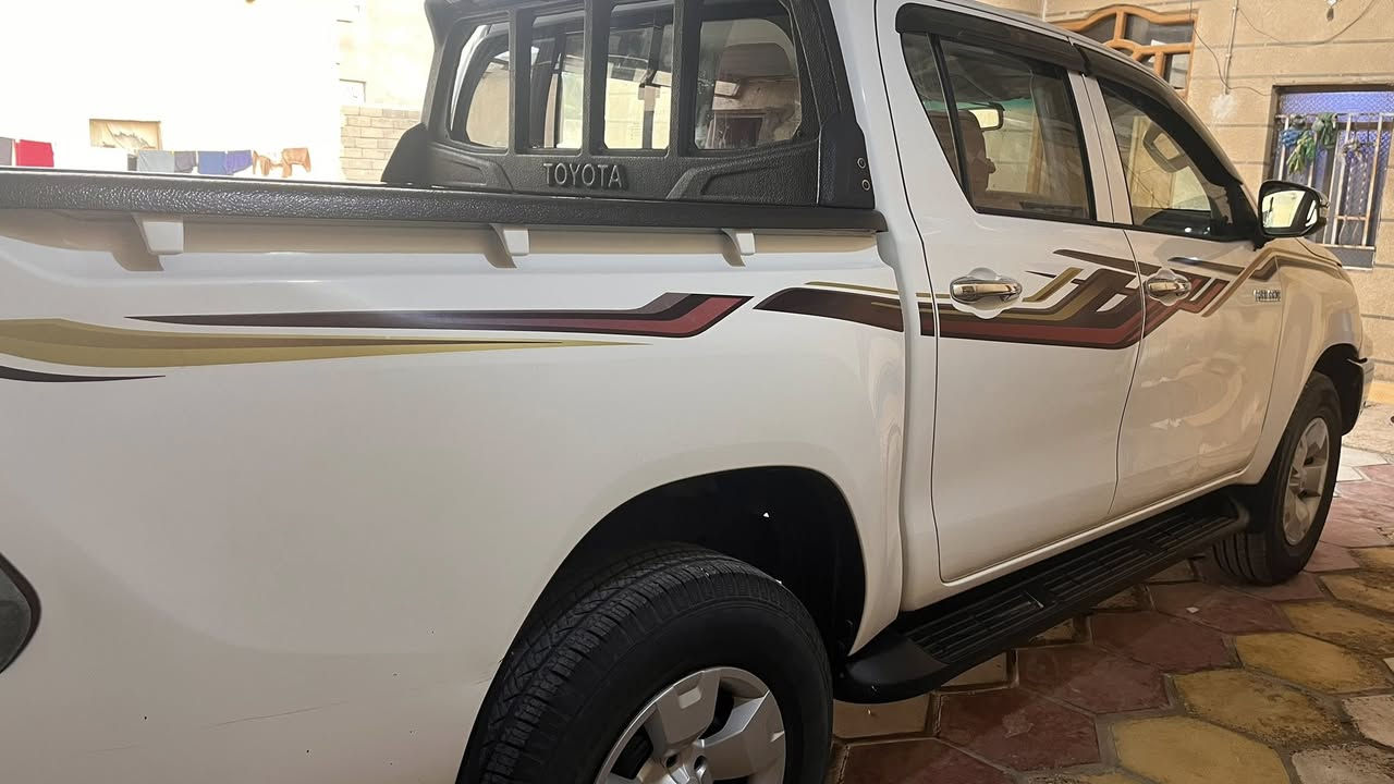 السلام عليكم 
بيك اب فور ويل كاز 2016 مكفوله من الظربه وصبغ وتبديل. مكينه مجفته راجعه احسن من البلاد لا تنقيص ولا تبخير. رقم بصره بسمي. السياره ما ناقصها شي خير من الله. السعر 218$بيها مجاد بسيط 
مكاني بصره الدير شمال النشوه منطقه سيد علي السيدنور. قرب حقل مجنون. 
رقم الهاتف ***********
