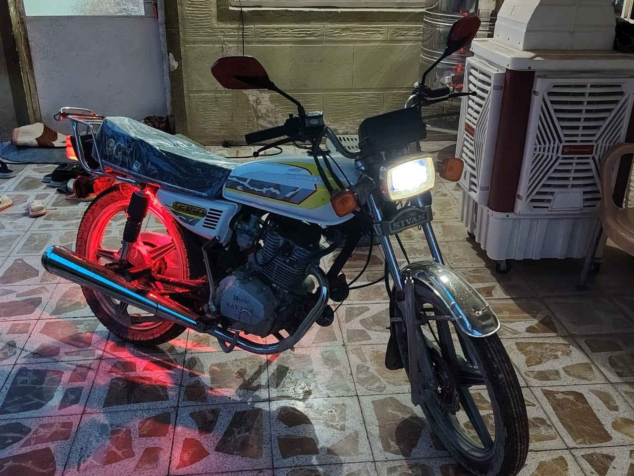 دراجه سيفان موديل 21 السعر 400وبيها مجال ***********
