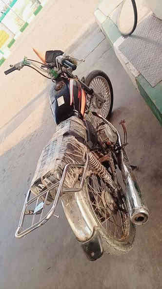 سلام عليكم شباب تايكر للبيع موديل 20 كلك مكفوله سرقه وعشائر سعر 200وبيها مجال ***********
