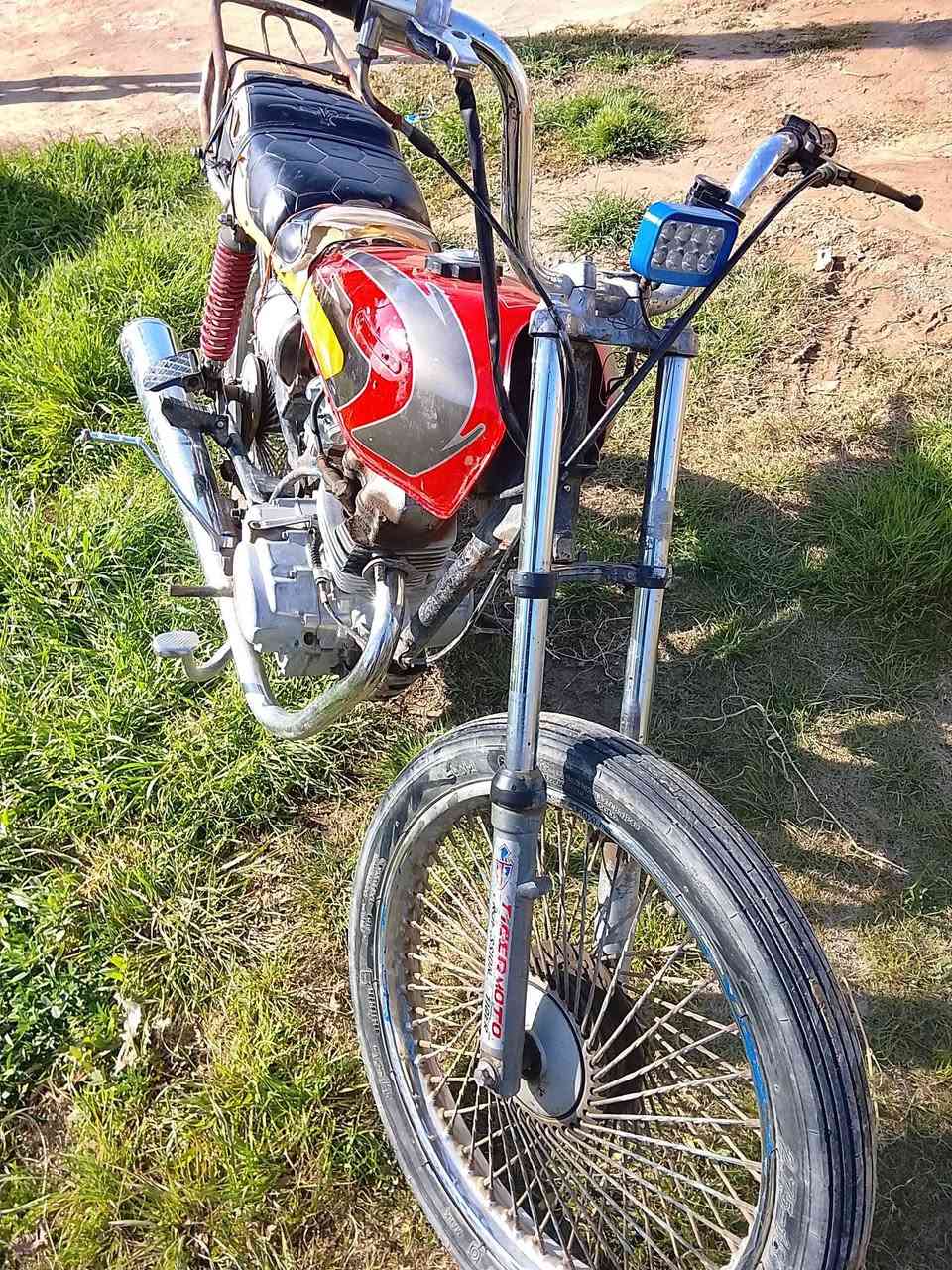 السلام عليكم دراجه للبيع 250 بها مجال للطيبين ***********
