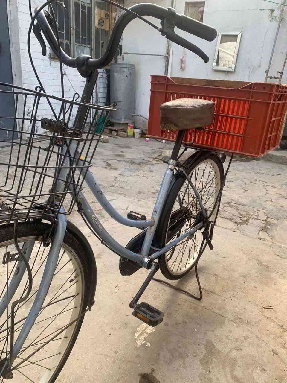 السلام عليكم
باسكل ياباني 
حجم 26
بريكات خلفي امامي شغاله
كلشي مآبي نقص
السعر 40 الف فقط (محتاج واريد ابيع)
العنوان الرمادي حي البكر قرب النادي الملكي
للاستفسار ***********
