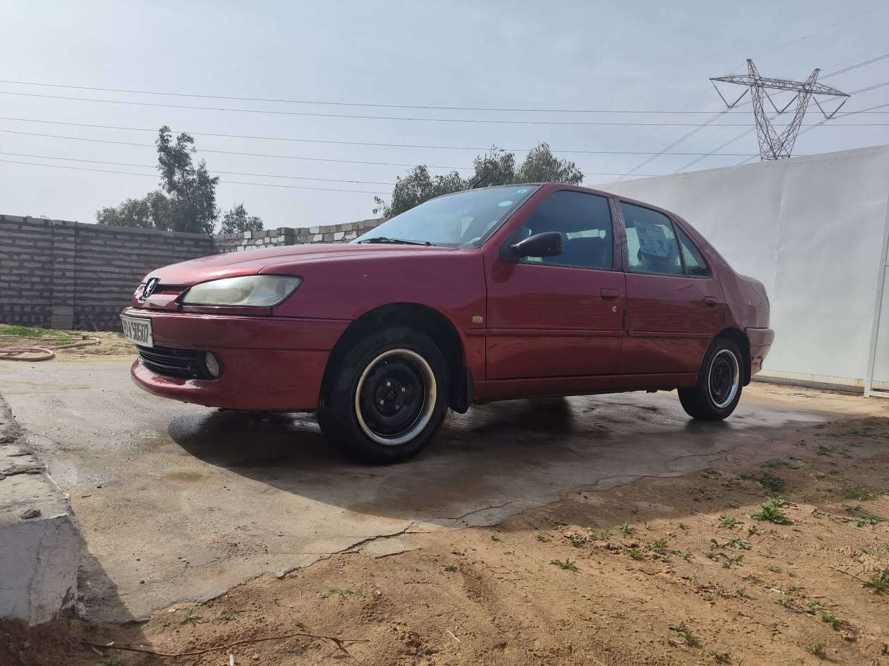 السلام عليكم بيجو 306 بغداد ومميز بسمي
 حدادية جديدة قبل سبوع وكلج ودرام شفتات تخم تاير قبل شهر وباتري ضمان سنة كهربائية كله شغله تبريد بالصيف كمبريسر وغاز ومراوح محرك وكير شرط قاعدة بانزين جديدة وتخم نوزلات ومصطرة مصروف عليه كلش هواي وكل الغراض المبدله عندي القديم العنوان بغداد ***********
السعر 40 كلشي سولفت ميحتاج تسأل بدون ضربة
