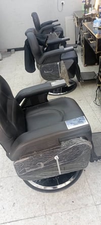 عندي ميوزه ٣ وكراسي ٣ شخط مابيهن جديدات كلش وعندي وتخم جلد كلش جديد مك...