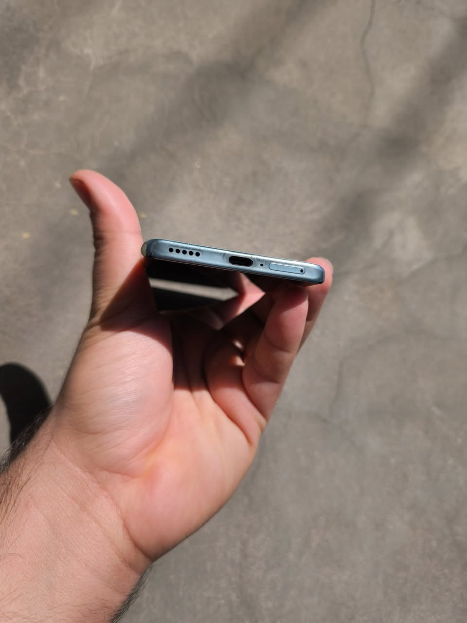 اعادة نشر  واعدني علية واحد واخذ رقمي وضل يعامل بالساعه واخر شي مااجة ... .. اخوان ٢٥٠الف وبي مجال قلييييل . الصور واضحات اقرة المنشور وشوف الصور وراسلني . بدون ملحقات
 . ملحقات ماكو.
ماكوملحقات. . غراض ماكو وي الجهاز بس كڤر 
هونر x9c. 
الرام ١٢
الذاكرة٢٥٦
شحن سريع
بطارية كبيرة
٦٠ فريم ببجي 
صوت ستيريو 
شاشة١٢٠ هيرتز 
بصمة اصبع
بصمة وجه 
NFC
المواصفات معروفة. ذكرتهن حتى محد يراسلني ويضل يسأل 
شرائح٢
نضافة ٨٠٪. هذا الشخوط كلهن بالشمس صورتهن حتى. ابري ذمتي .....
عنواني نجف حي الوفاء. قرب سوك هرج ...


**إذا كنت صاحب هذا الإعلان وتريد حذفه لأي سبب، رجاءا أرسل رسالة إلى الدعم الفني**