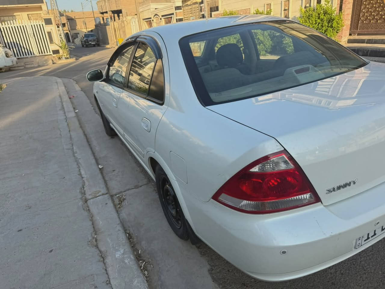سلام عليكم
نيسان سني 2007 كوري رقم بغداد انكليزي سيارة حلوة ومرتبة تبريد فول تحويل ثاني يوم بيهة باردات بسيطة
سعرها 82 ورقة وبيهة مجال بسيط
مكان السياره فلوجة 
للأستفسار الاتصال ***********
